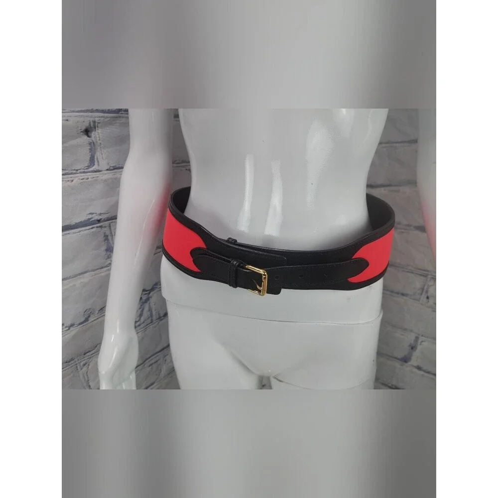 Emilio Pucci Women's Vintage Y2K 90s Genuine Leather Belt Italy Medium 28-31